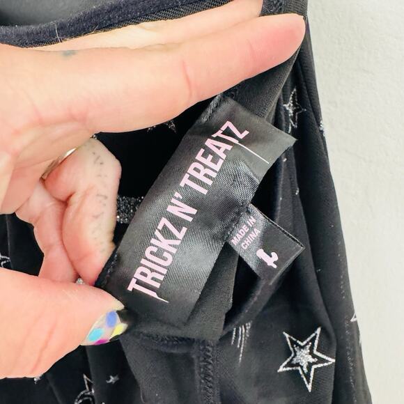 ollz kill Trickz N Treatz Black Dress With Stars And Moon Print womans Size L - Picture 7 of 10